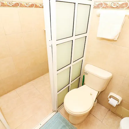 Hostal Mystic House *